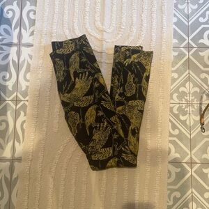 Thief and Bandit Black and Gold Bird Print Leggings